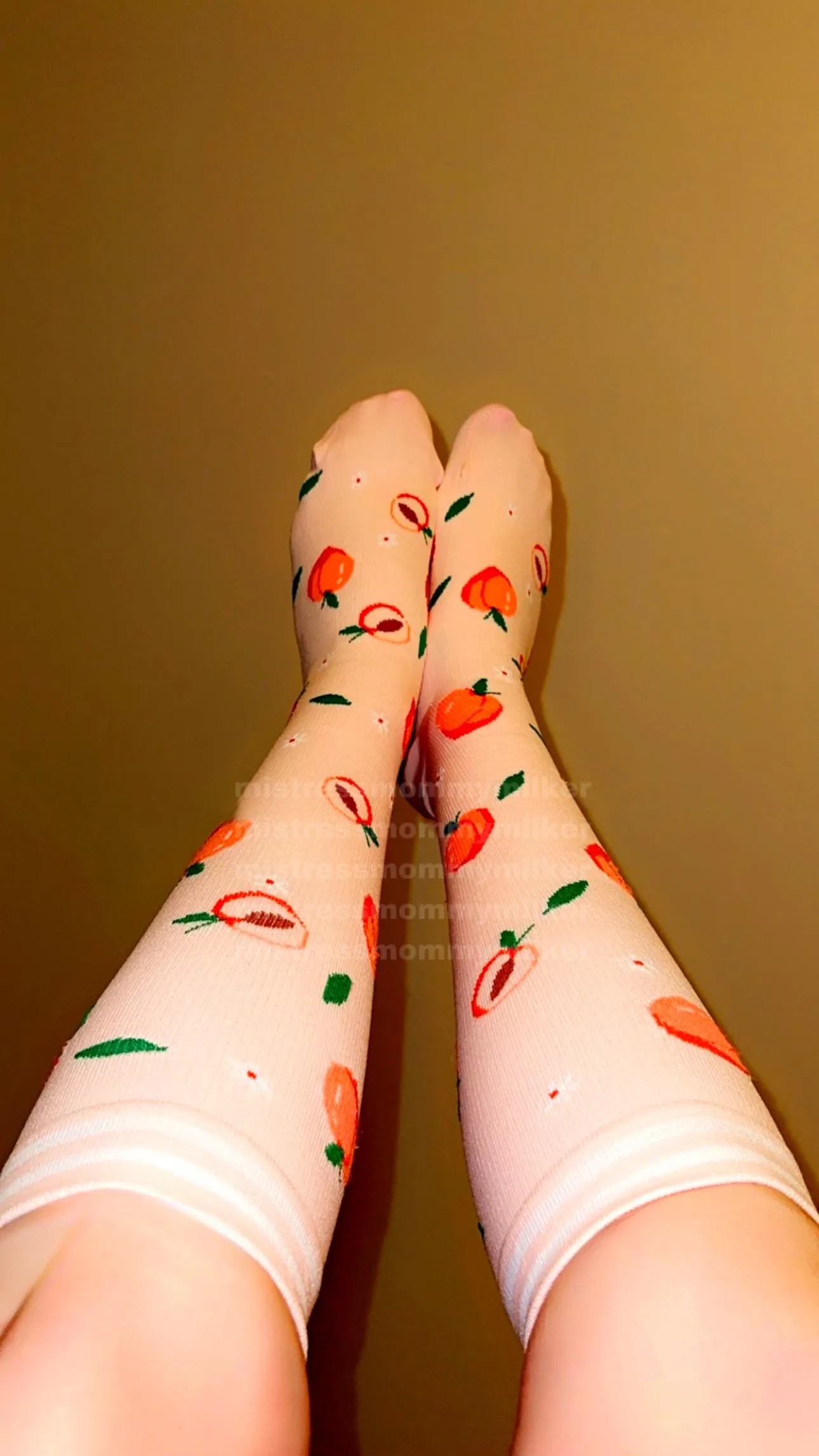 Lick my feet after a 12 hr shift.