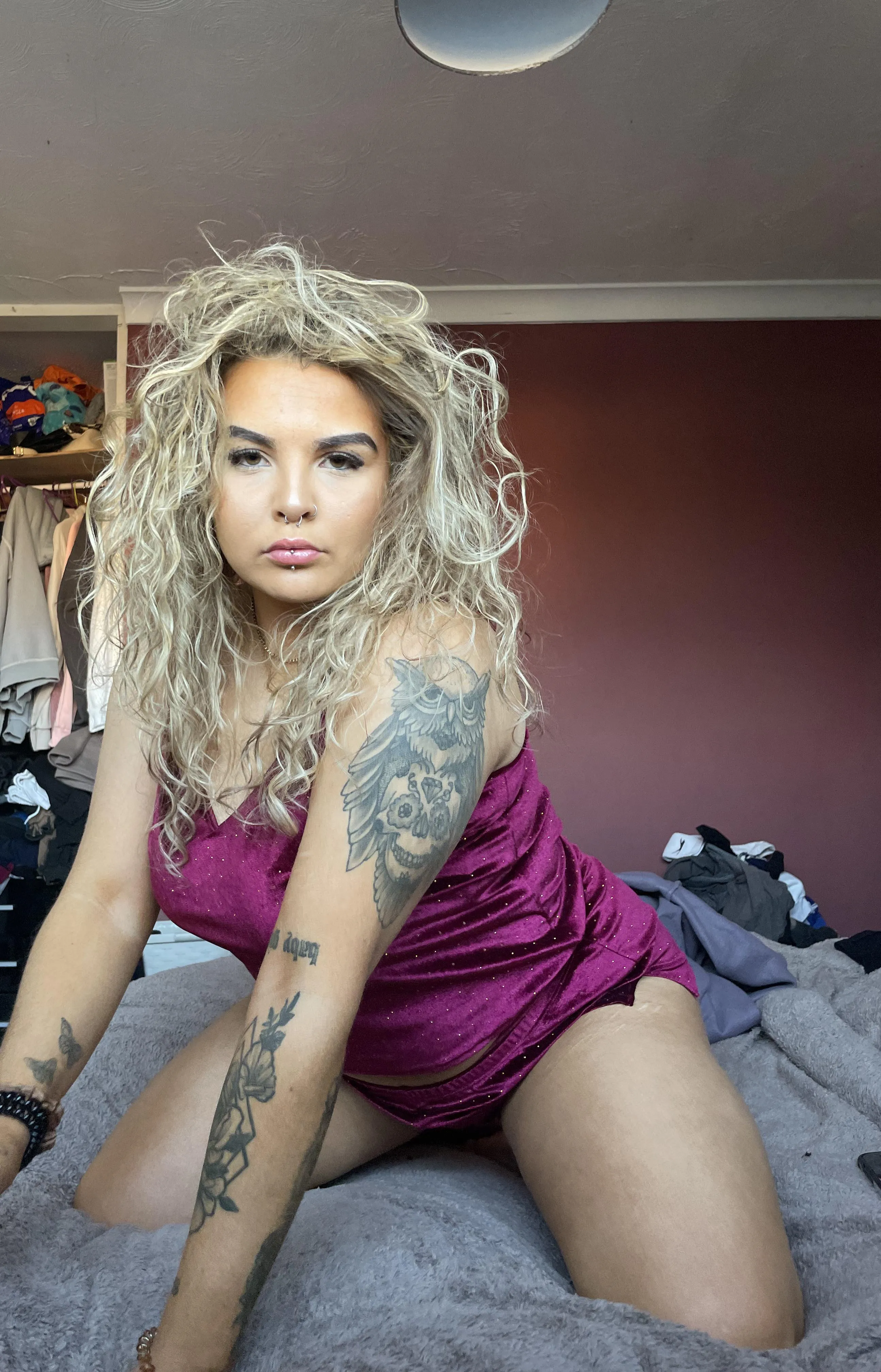 Morning pet.. just here to remind you that you exist to serve me, your purpose is to make ME happy.. why are you slacking 🤨