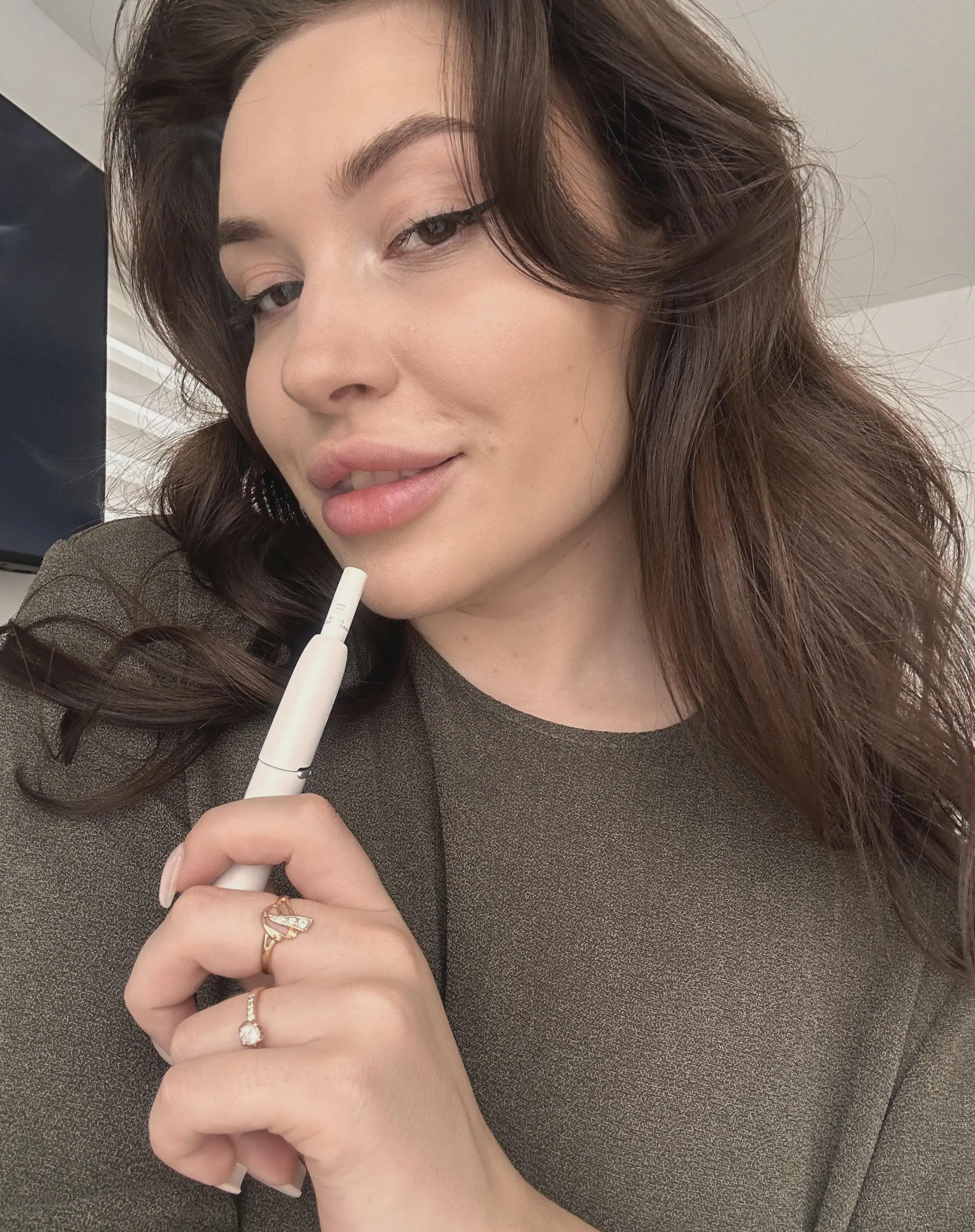 My husband is against me smoking and sharing my photos, but I don't care