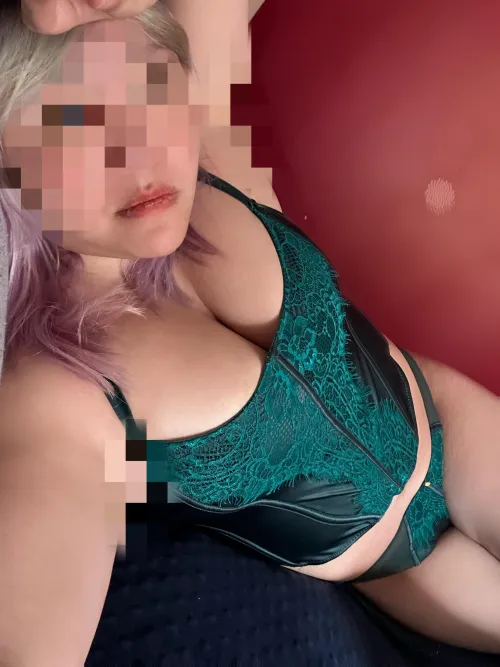 Rewiring his brain until he’s pathetic without my validation