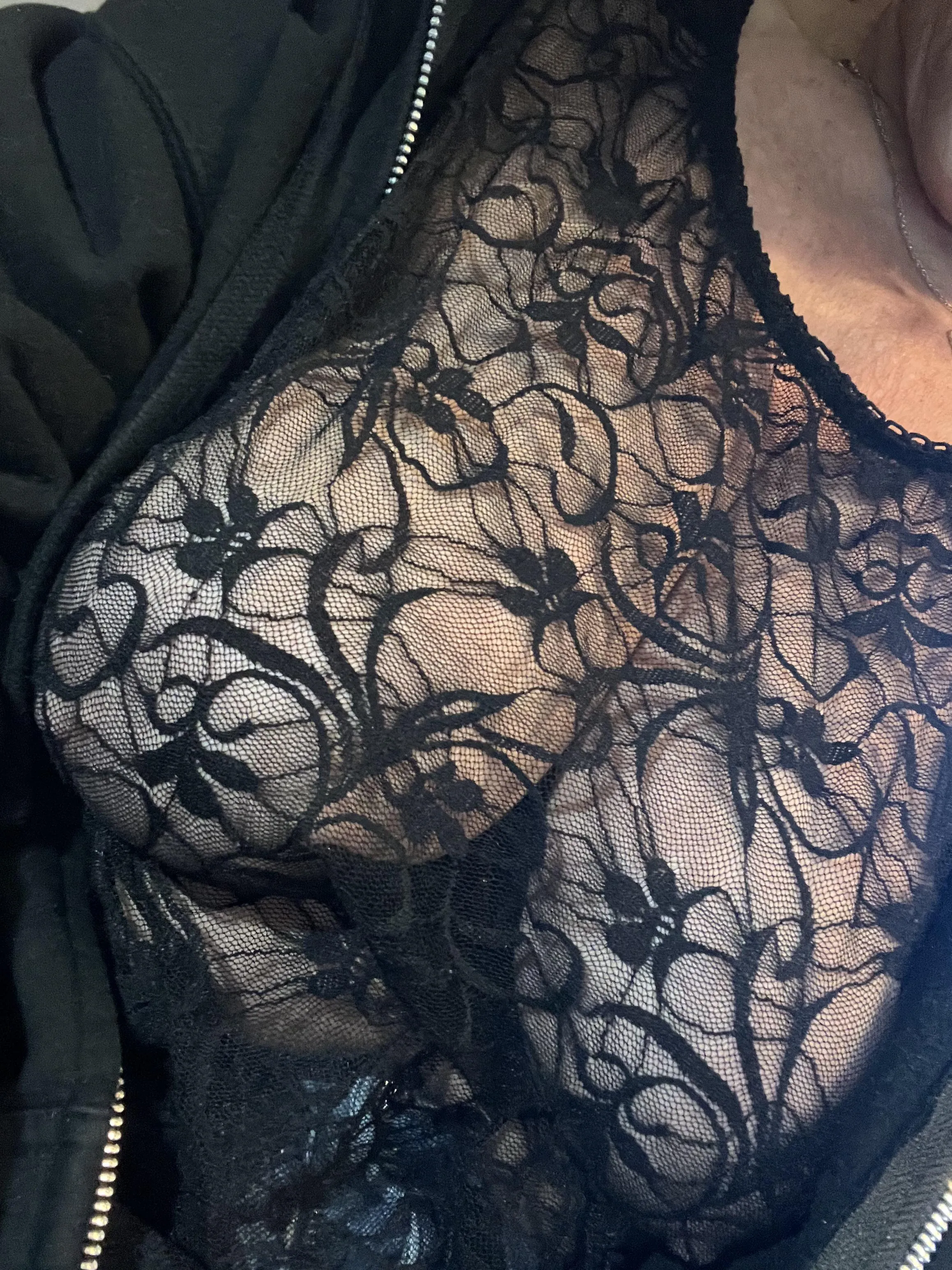 Titties and lace in your face