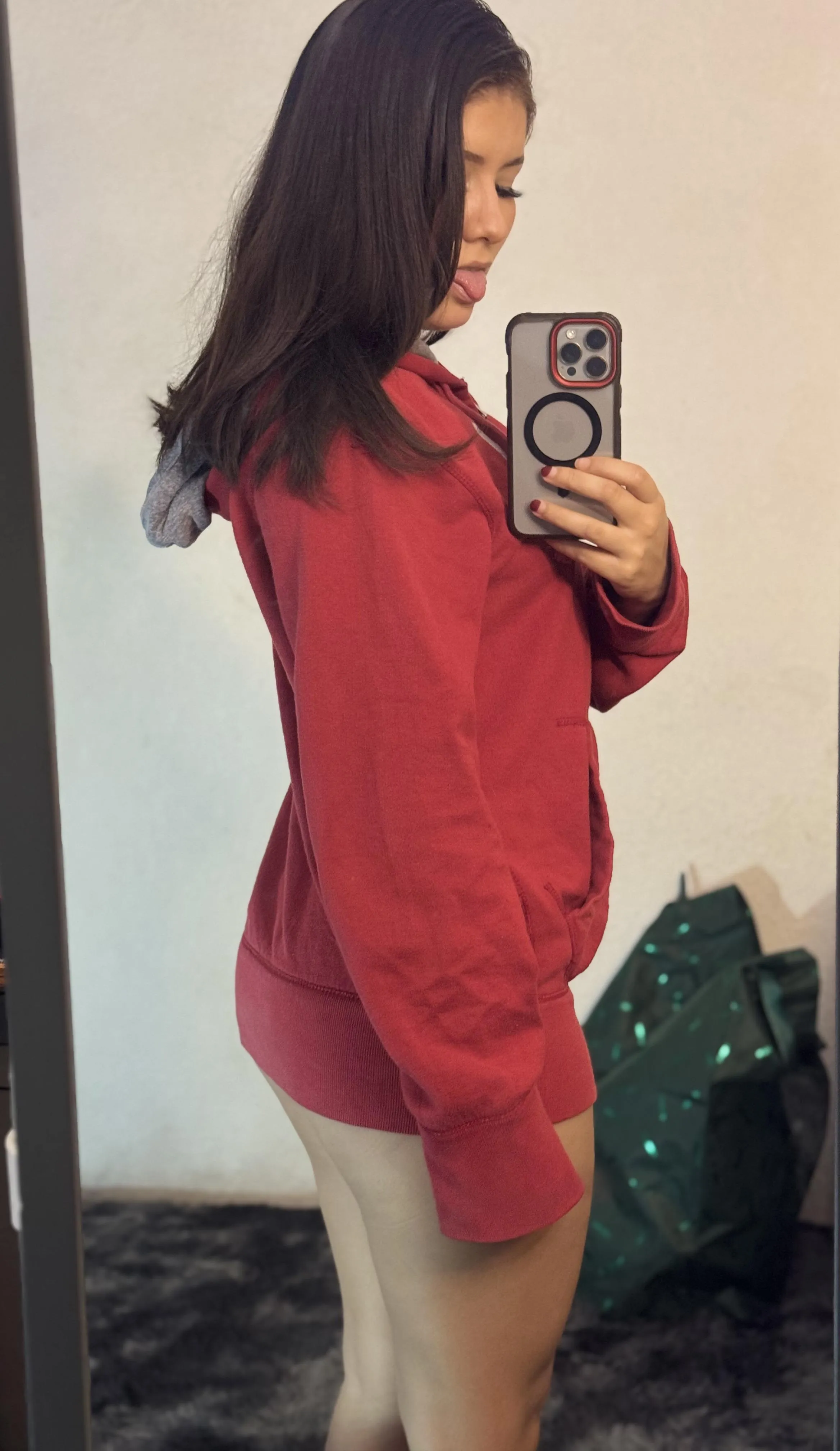 would you lick my tight asian pussy before you push it in? Y or N