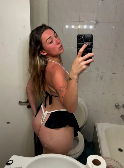 20F I wouldn't mind if you're dumping me with your warm load ;)