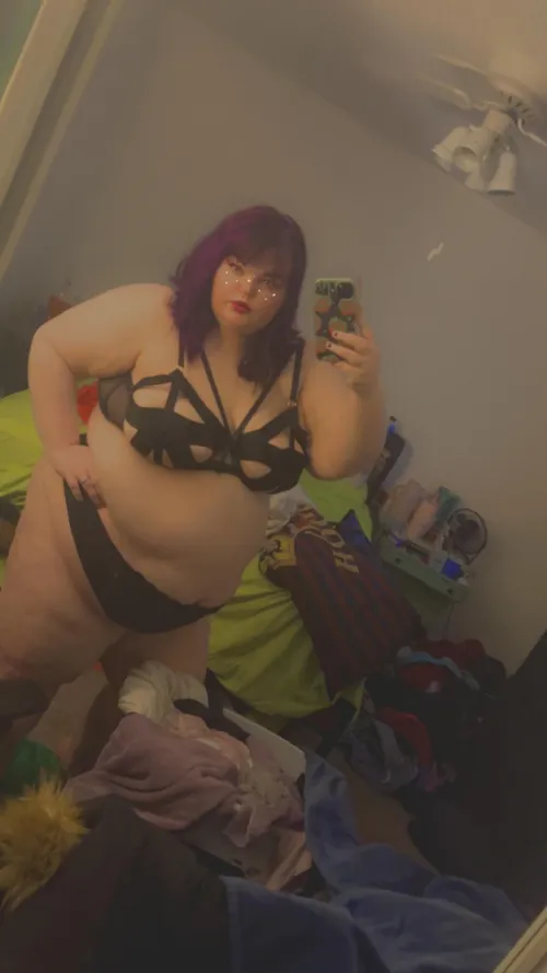 Dm me for a fun time