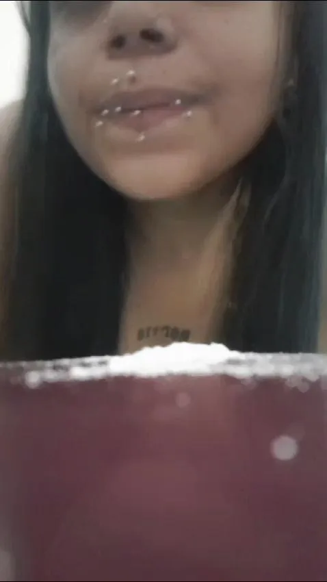 Does anyone want to see me do some lines on a video call?