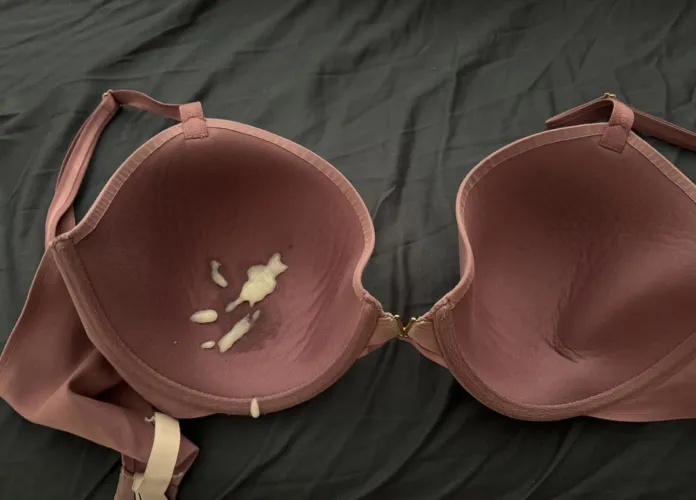 Everyone kept saying nut in the cups. Here ya go