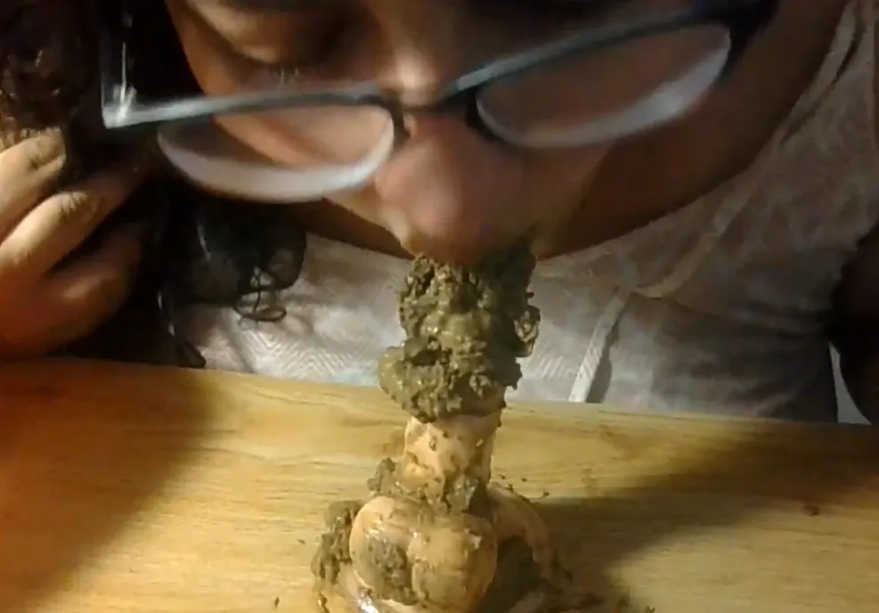 (F) Of course I would go down on your shitty cock love!