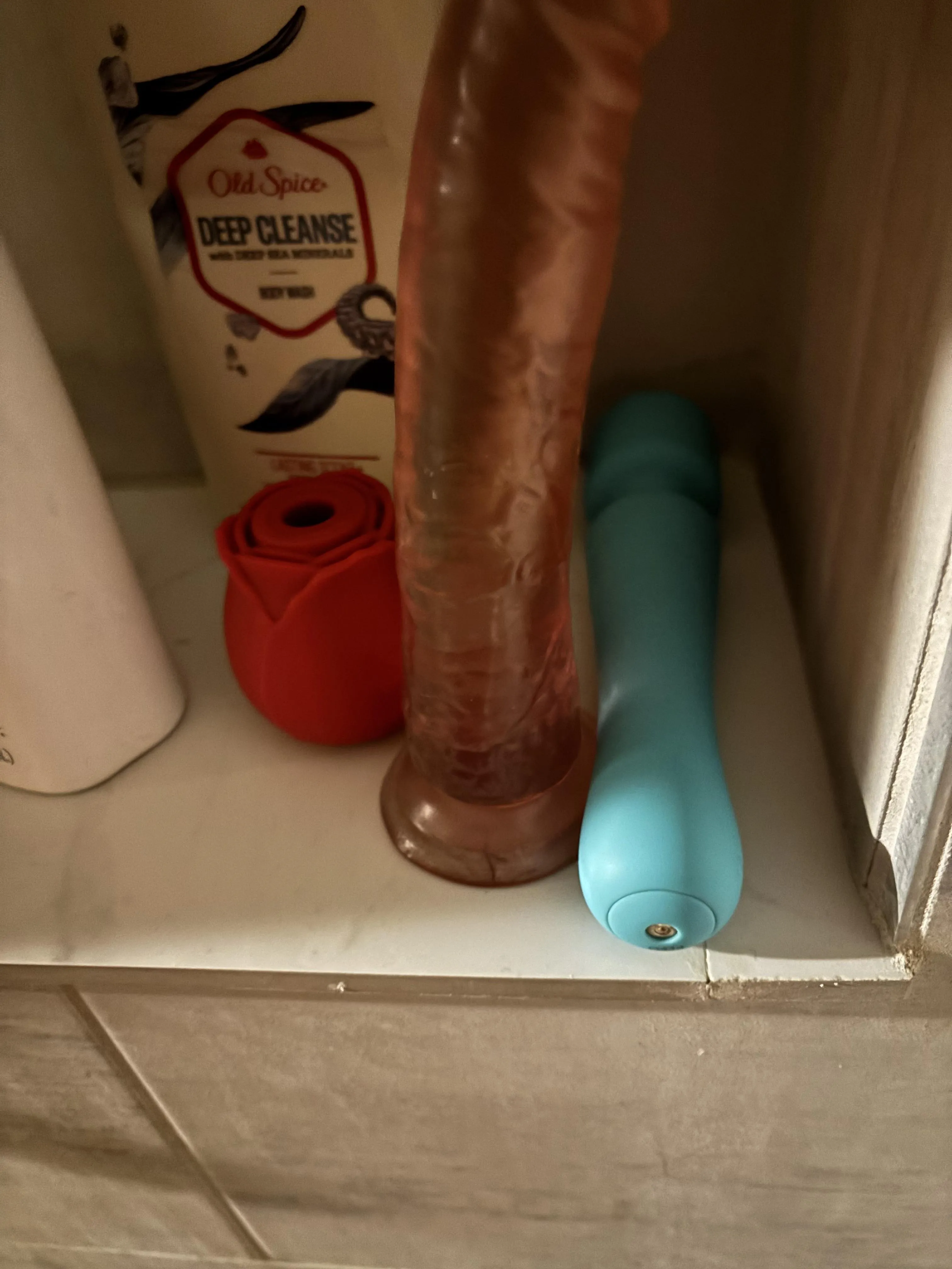 home from work ready to give the people what they want :3 decide how i’m gonna use my toys tonight to edge