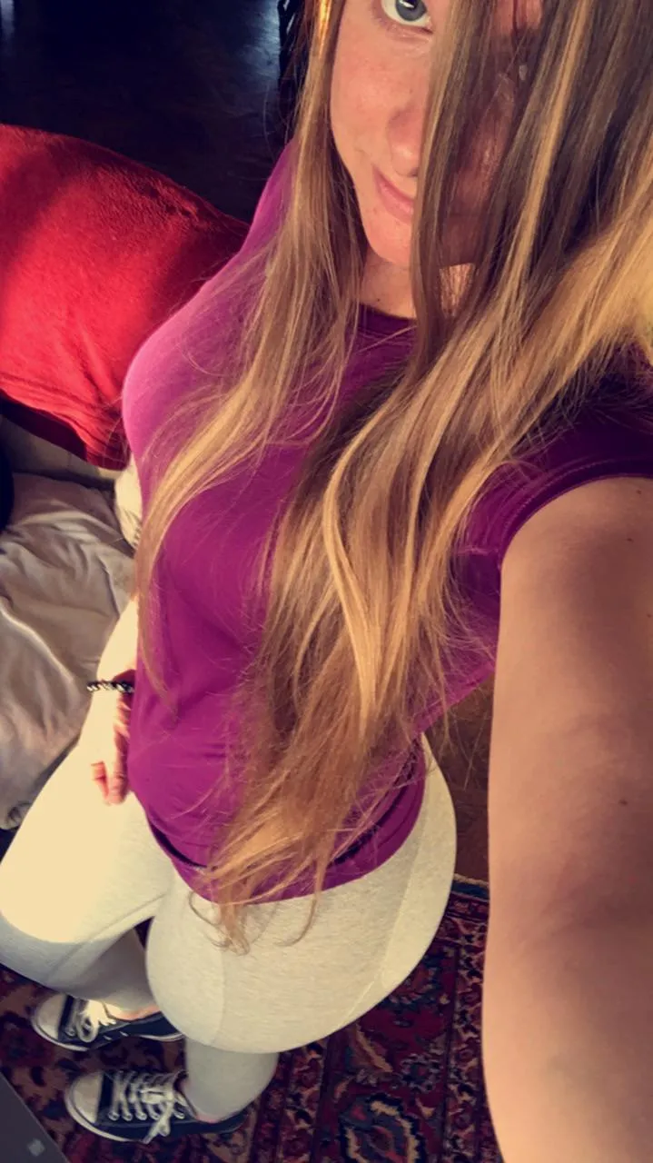 I like to workout in my chucks, too.