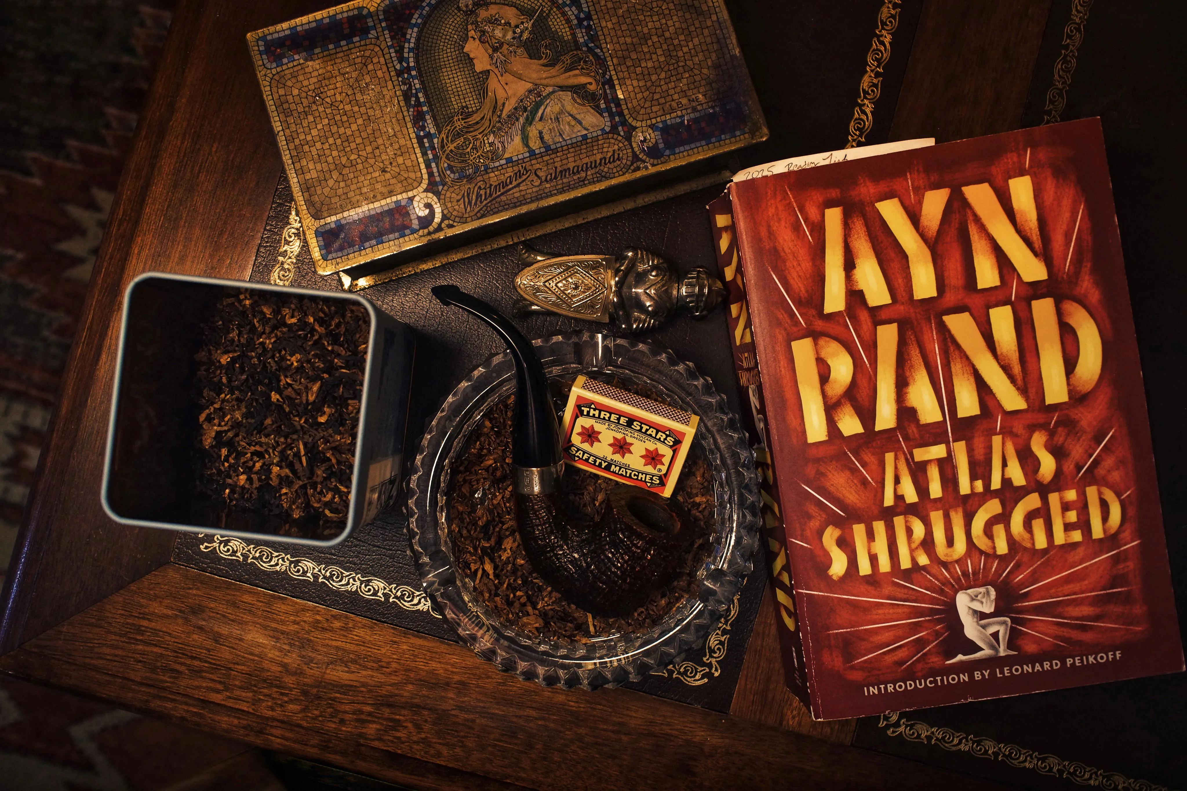 I took a week off work to read and relax, and this new Peterson is such a treat to smoke.