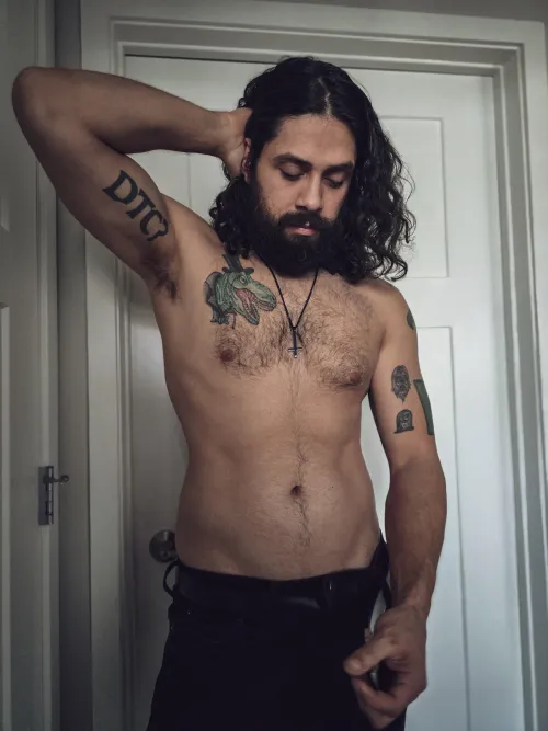 Im rehabbing my knee (nothing serious) can I get you down on yours for me?