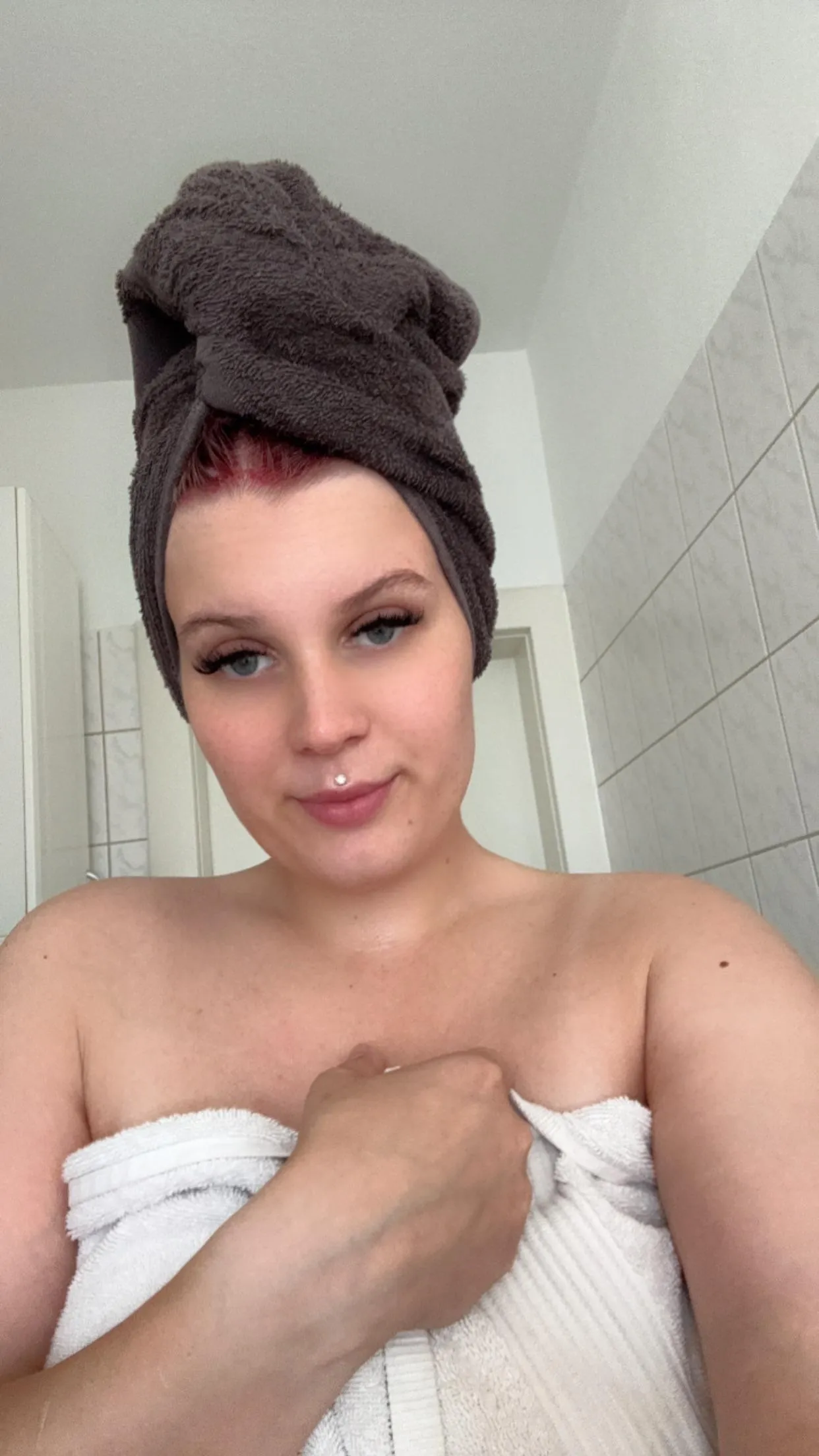 Möchtest du mit unter die Dusche kommen?