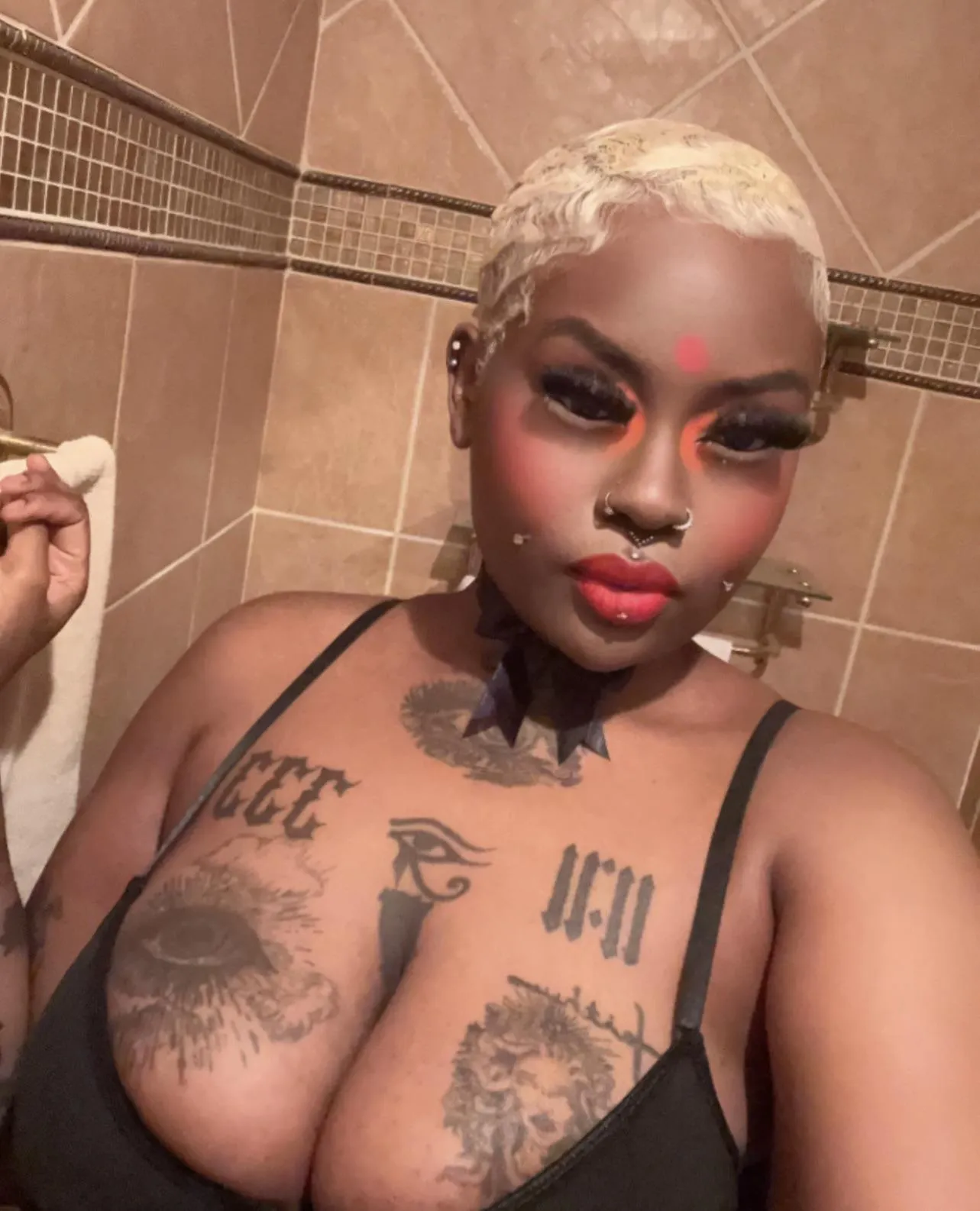 Obedience starts with your first send and it continues after that💸💋