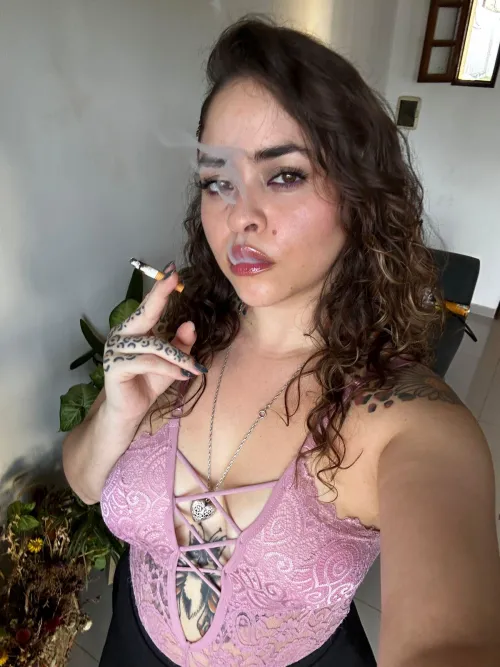 Smoking after fucking is beautiful, shall we try?