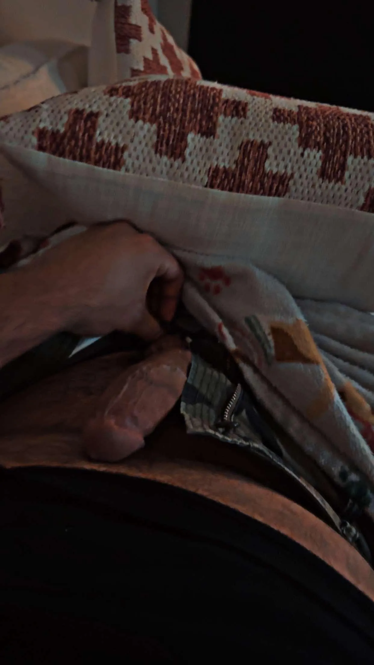 Taking pics while my wife’s not looking 🥵, who wants to drain my balls next ??