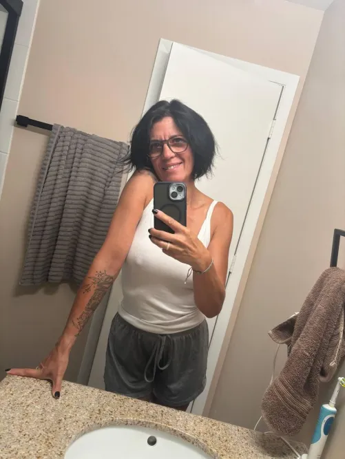 Will I get a dick in return if I DM you nudes?