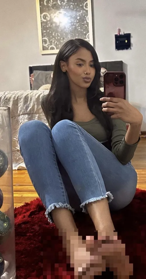 Your wallet holds your worth to me simp, surrender it all to me. 💋