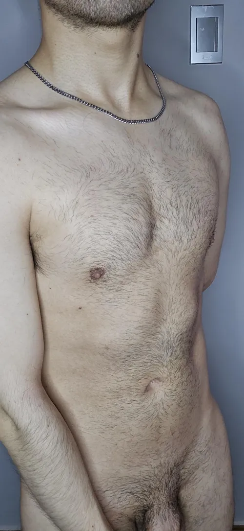 [20] haven't shaved in a couple of weeks