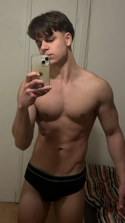 (20)Wanna taste my body?