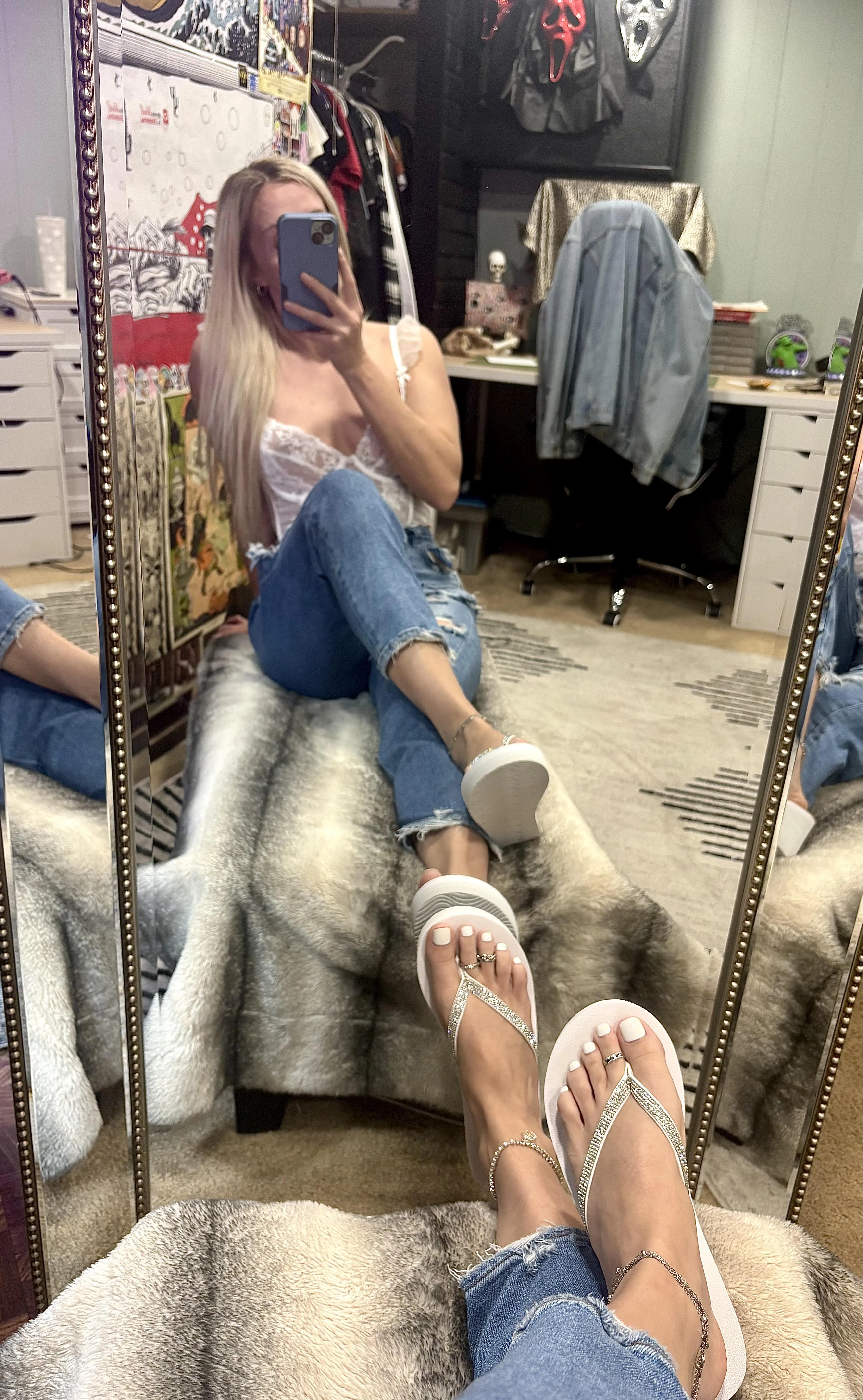 All white everything today 🤍