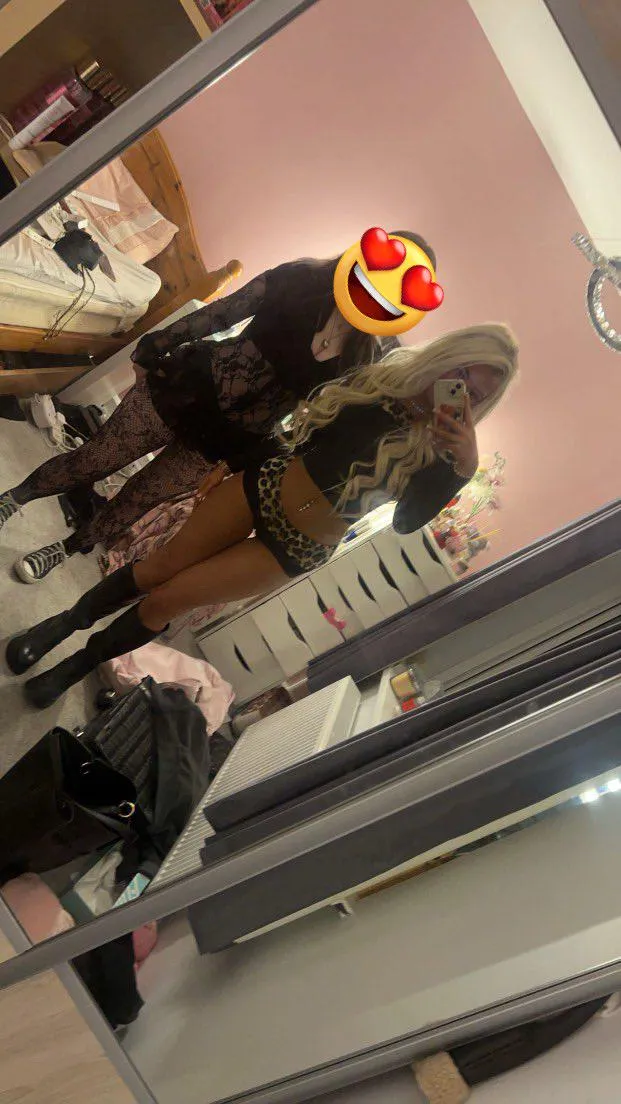 could you toilets handle two of us x