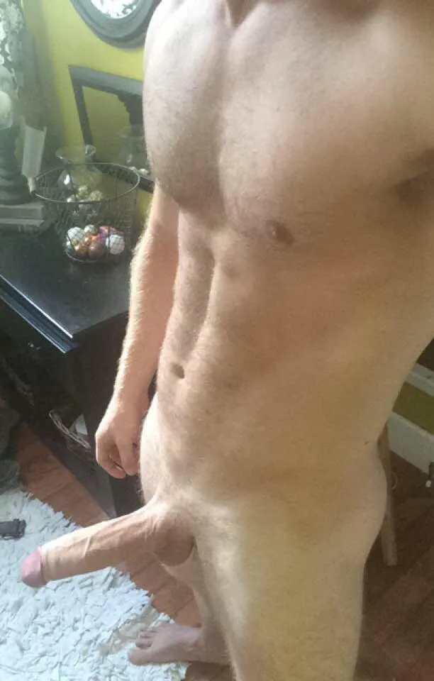 Ever wonder how hung your bros are? (20)