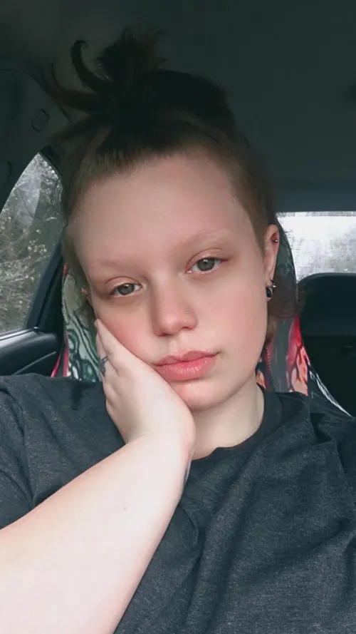 Hot as hell even after a workout 🙌🏻