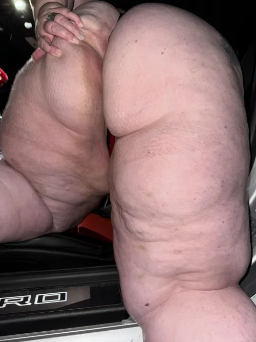 I have the perfect spot for your dick 🥵