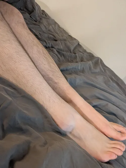I miss having my toes sucked on