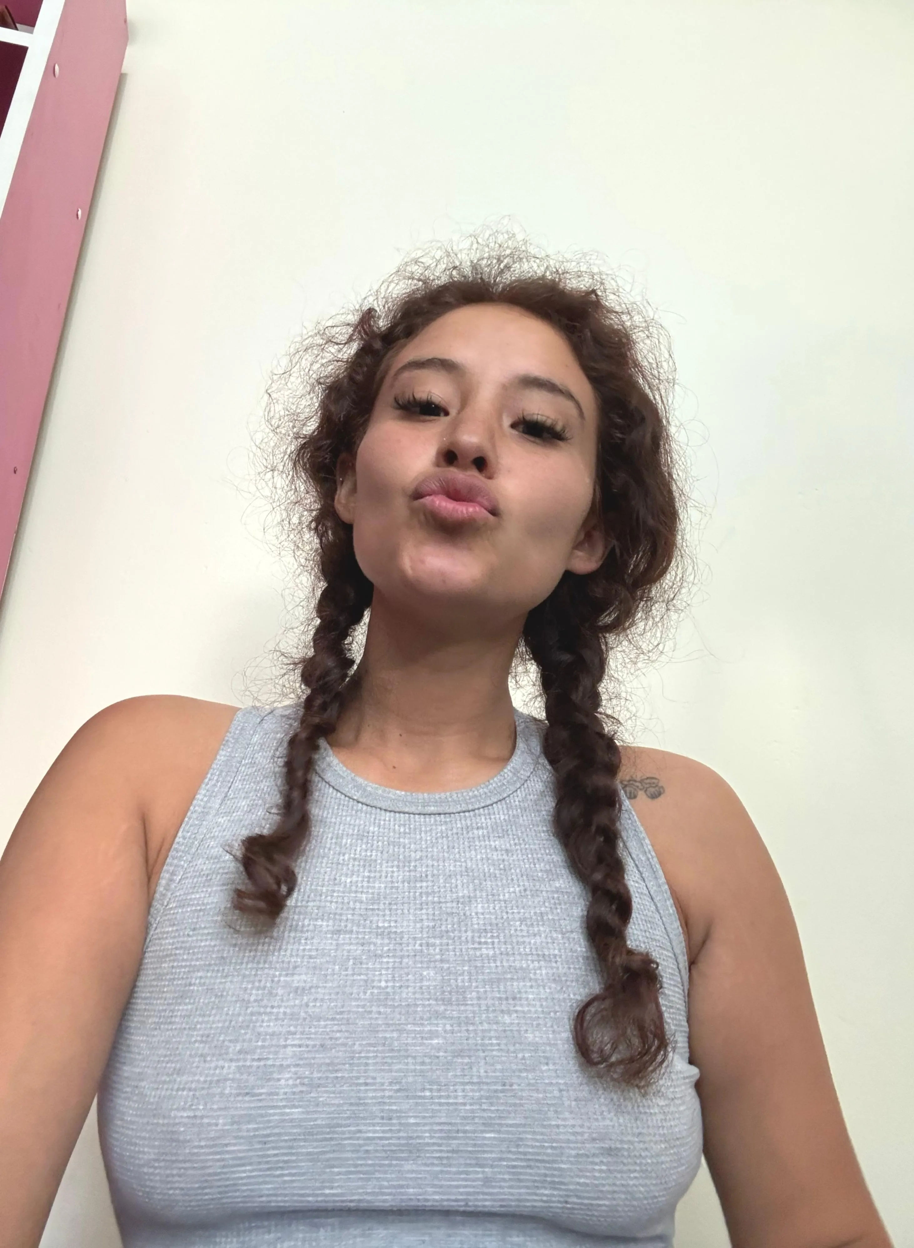 i'll take that kiss now [Return Our 3P Tools/Apps]