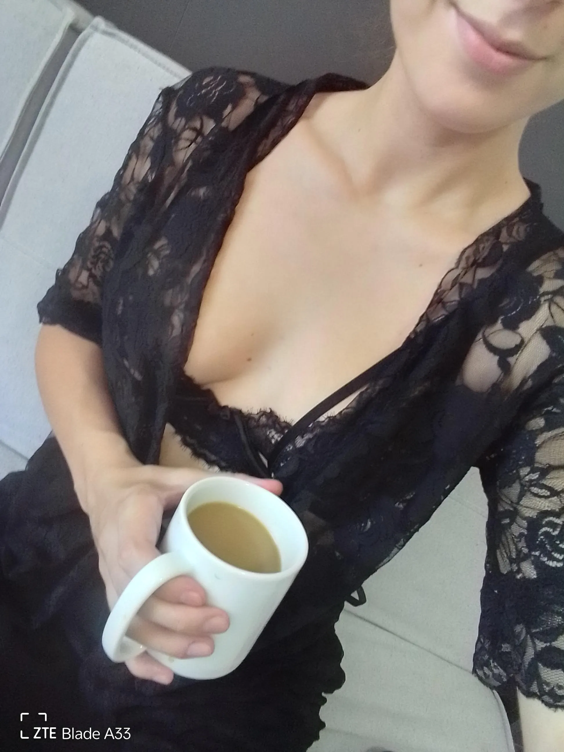 Kaffee im Bett? Hat jemand von euch Sahne fuer mich?