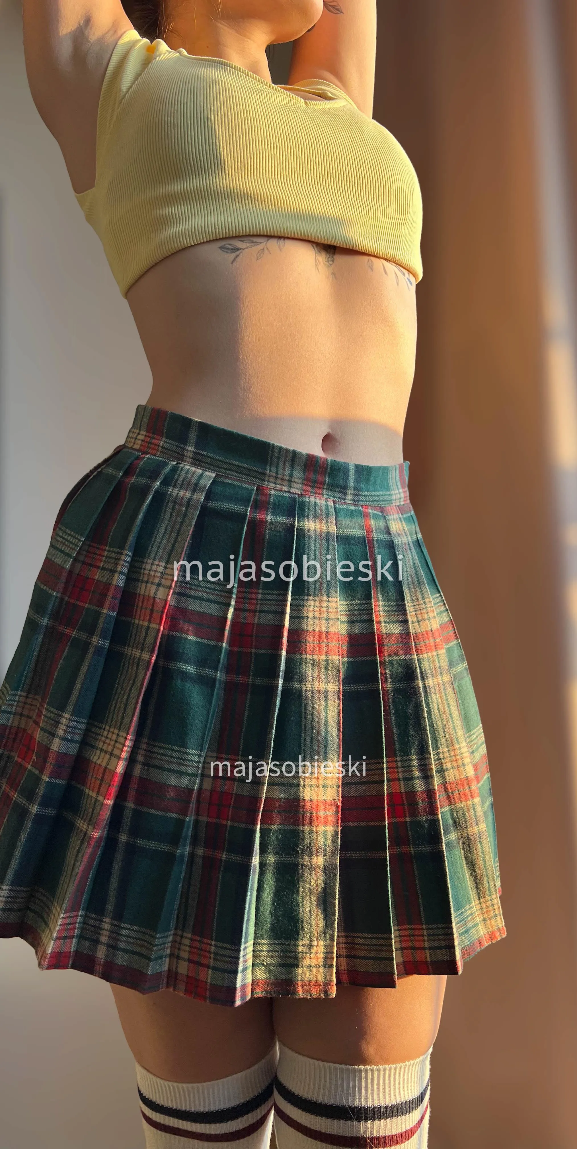 Love me belly in sunlight