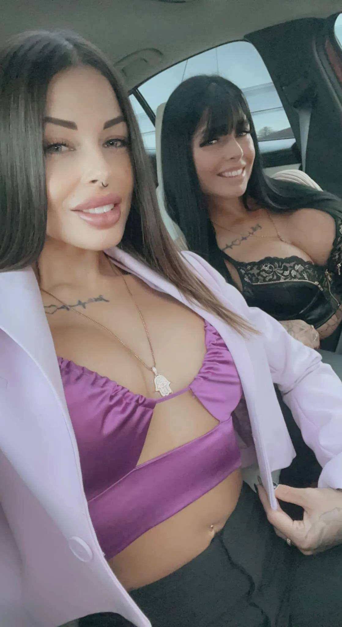 Pas des influenceuse mais si quelqu’un a du stock sur une de c’est 2 la je serais preneur kelly et jessy bradley