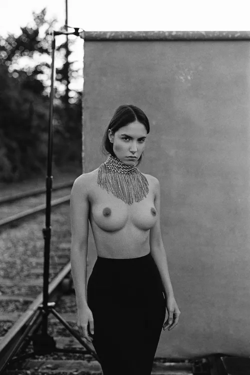 Rebecca on film. Photographie Argentique 🤍 Part 1 → Album in comments