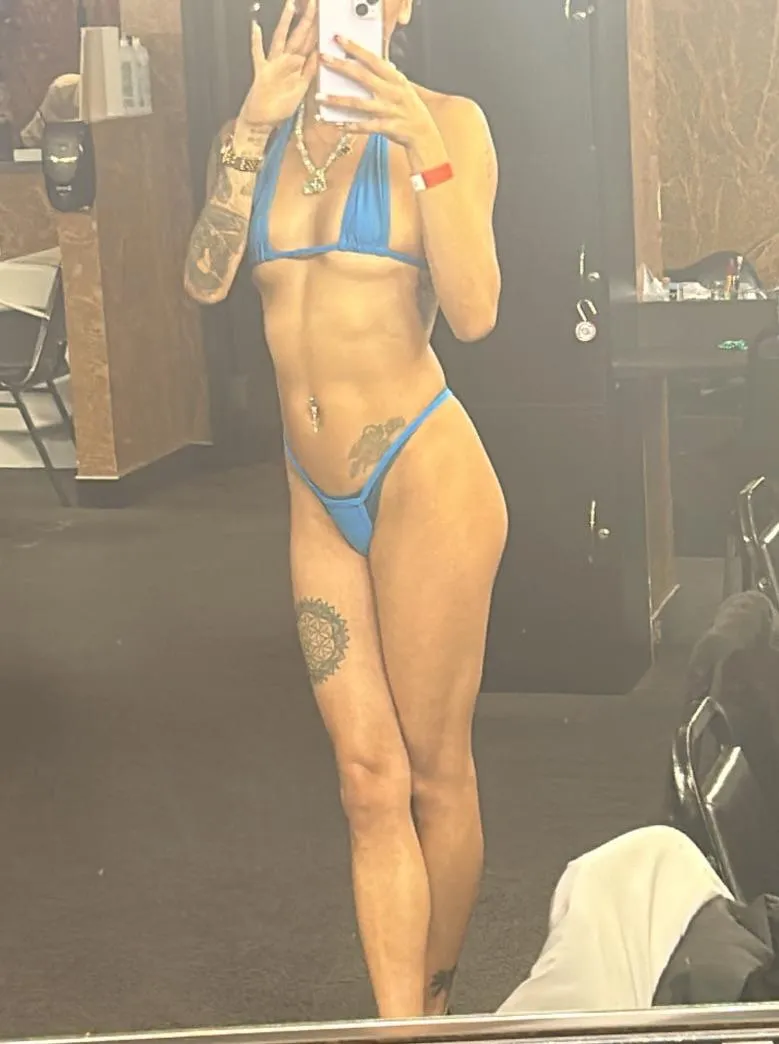 What do you do for fun during a MN snowstorm? 😜 (f)