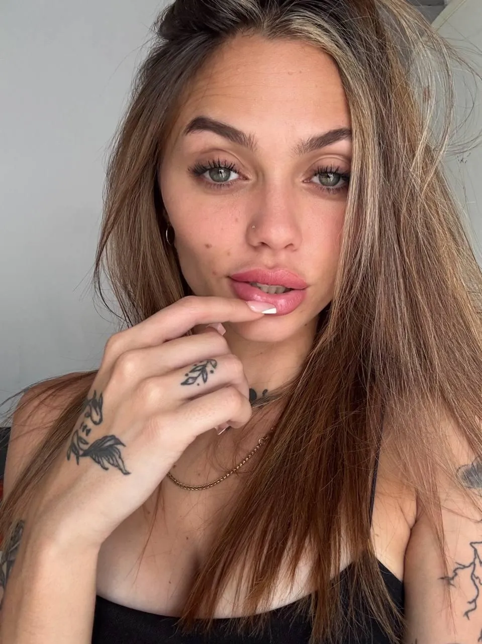 19 F4M - Let me make your afternoon a bit hotter