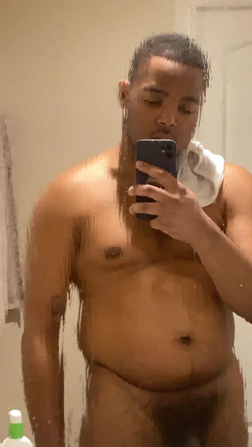 25M4F/A: bi and hung looking to eat, no recip needed