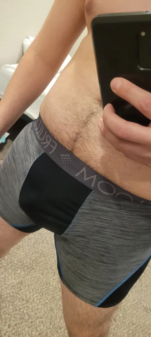 28 M4F Denver (Cap Hill) seeking an older single FWB 40+