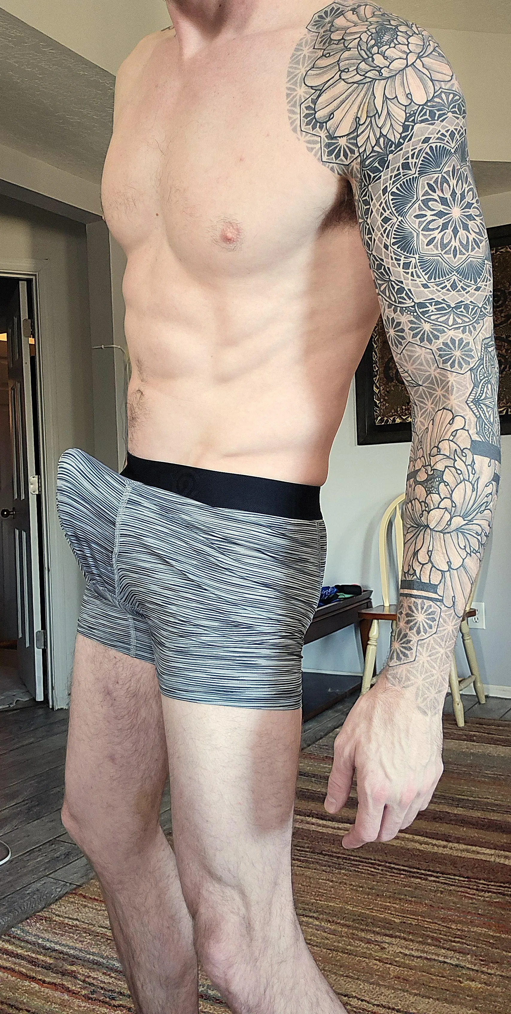 [29] Pull them down with your teeth