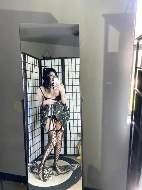 a nerdy goth girl is all you need