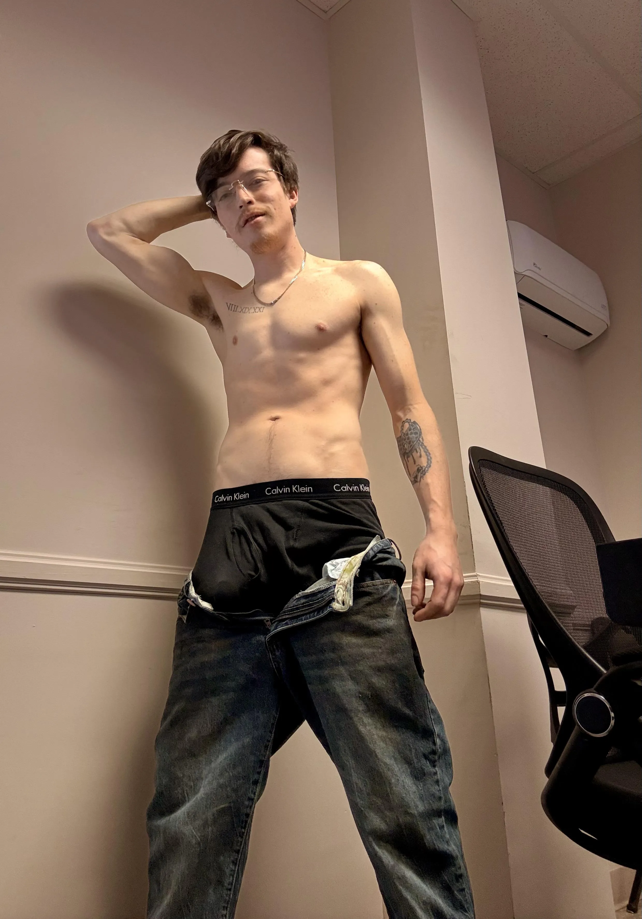 Come take a whiff for daddy