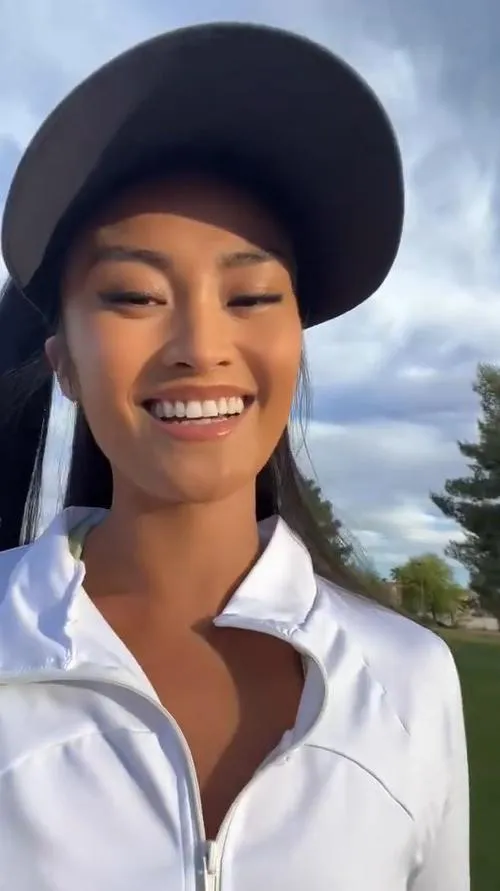 Do you want to have fun with me