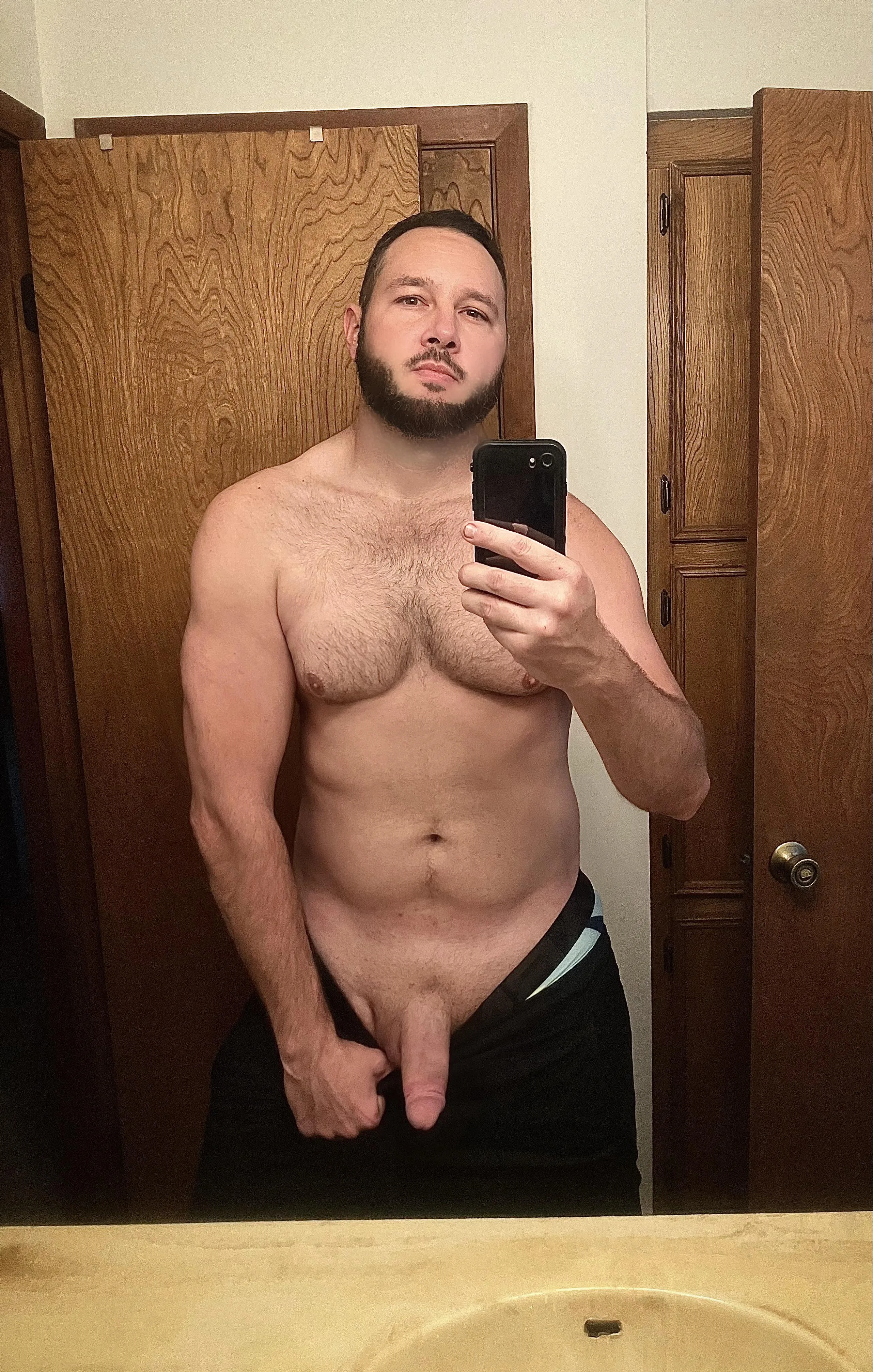 Does anyone actually like mid 30s divorced dads?