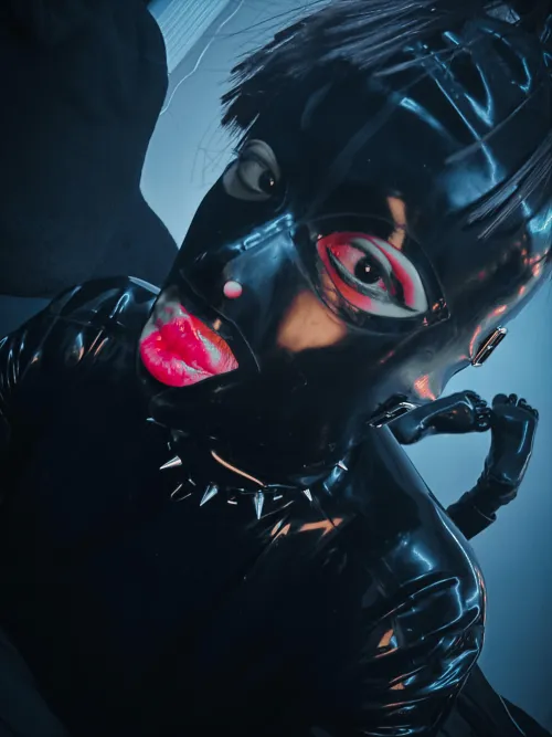 Encased head to toes 💋