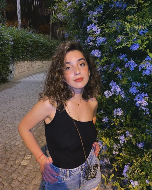 F25 looking adventure