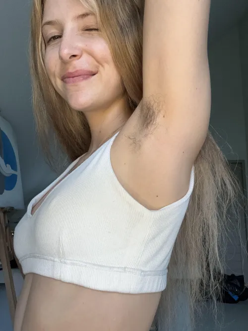 Fluffy, soft, and oh-so-tempting - what's not to love about this armpit hair?