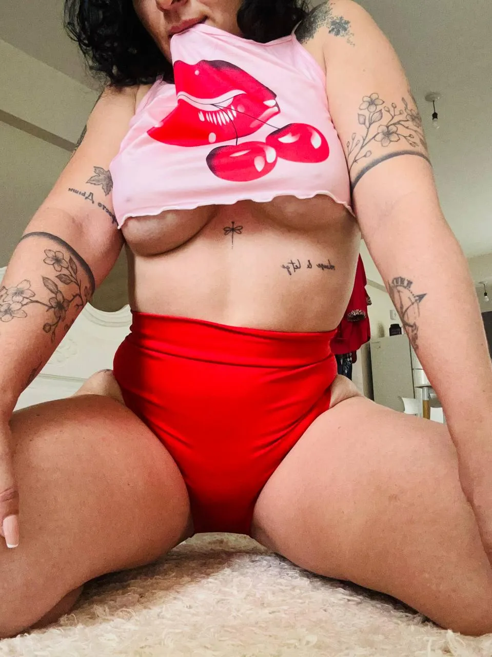 Good morning .. did you miss this hot milf?