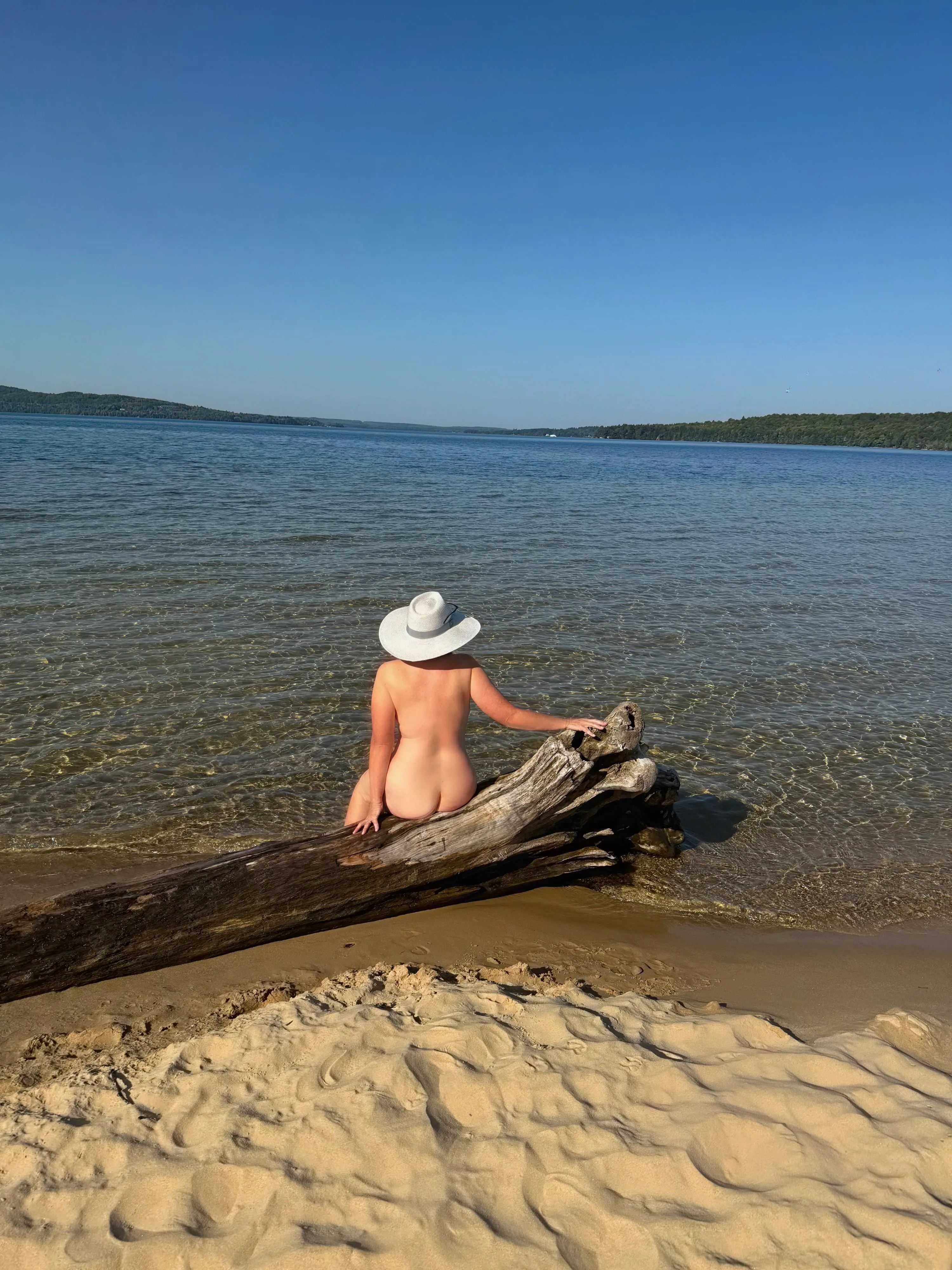 Grand Island Harbor Bay