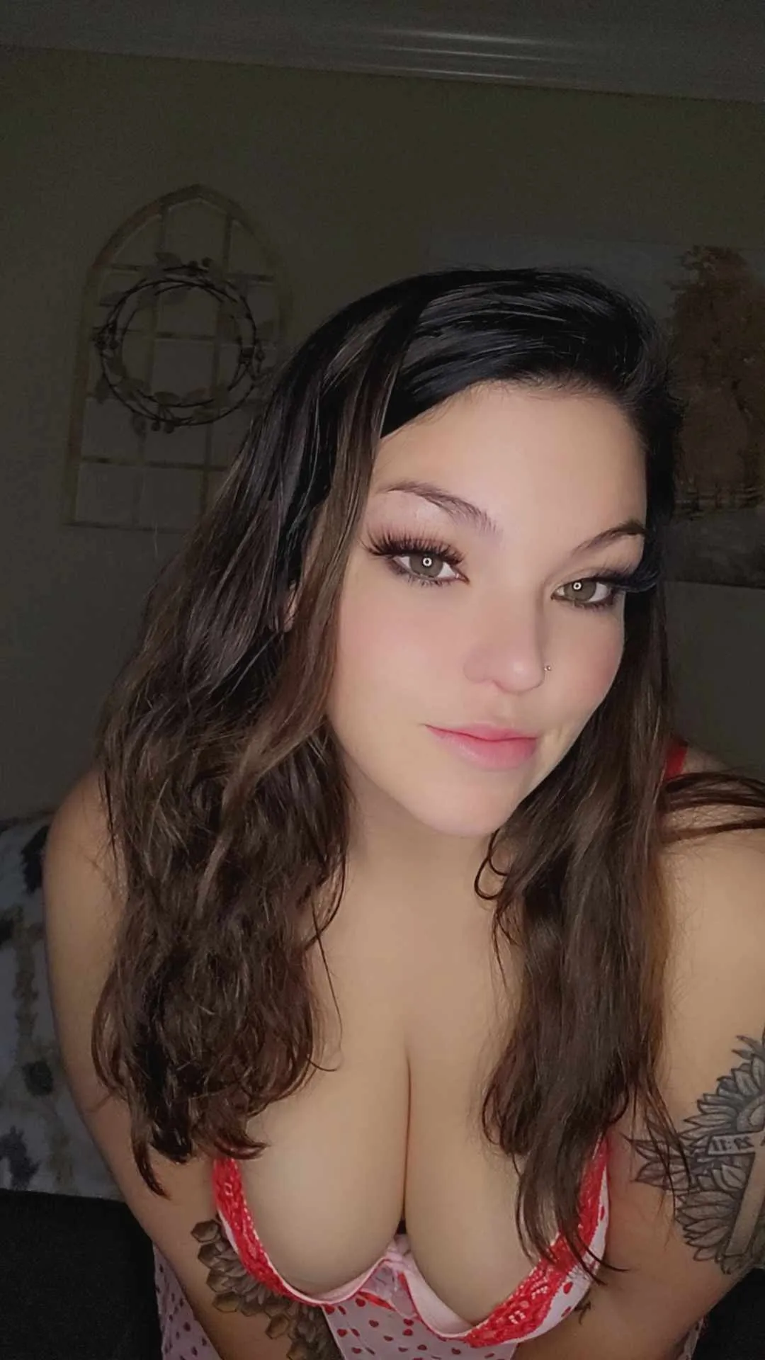 Hey baby.. let me make you cum