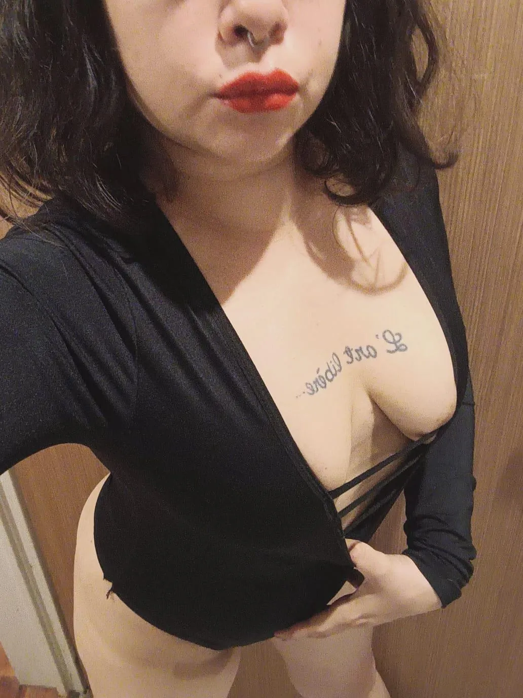 I am small and delicious, taste me